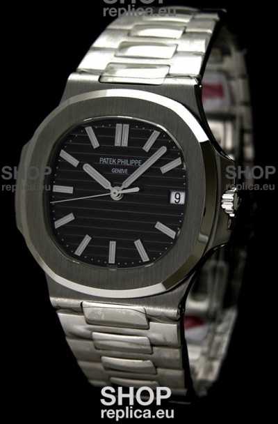 Patek Philippe Nautilis Jumbo Swiss Watch in Steel Casing