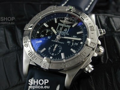 Breitling Blackbird Swiss Replica Watch in Black Dial
